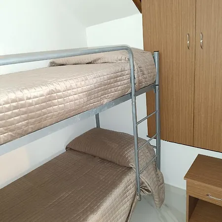 Buono 4* Naples