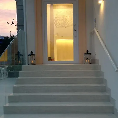 Buono Oda ve Kahvaltı 4*