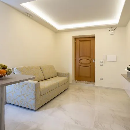 Buono Oda ve Kahvaltı Napoli