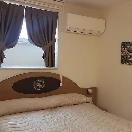 Oda ve Kahvaltı Buono