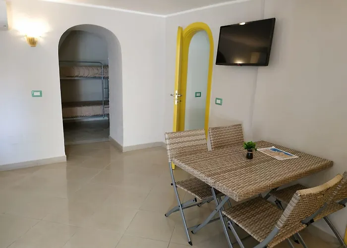 Buono 3* Νάπολη